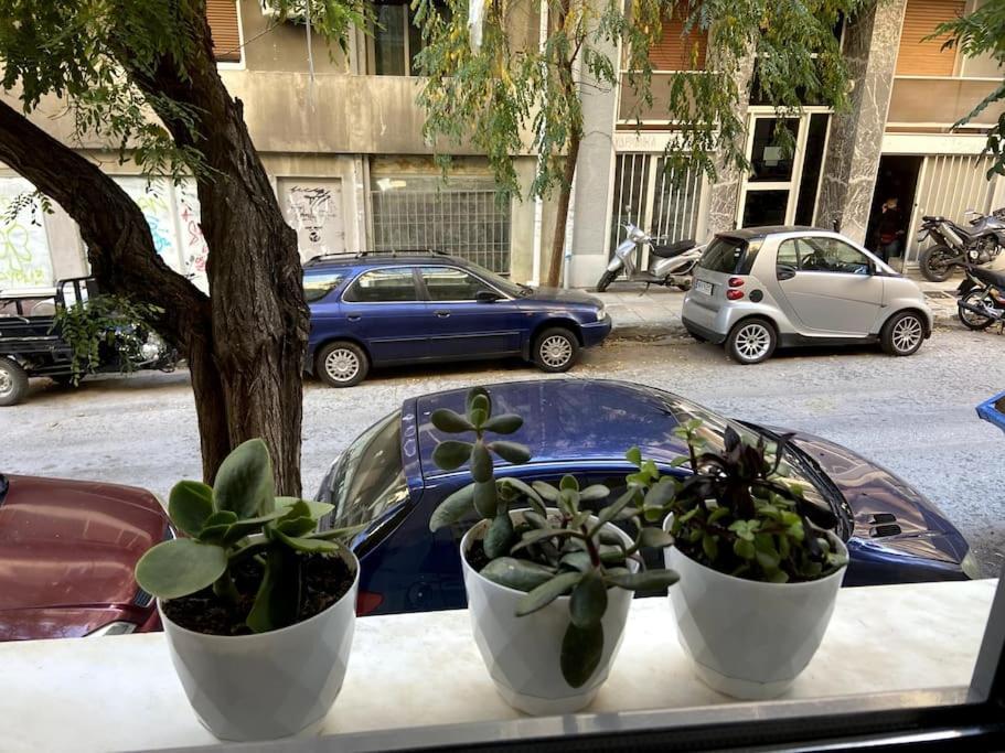 Cozy And Comfortable Apartment In Athens Center Exterior photo
